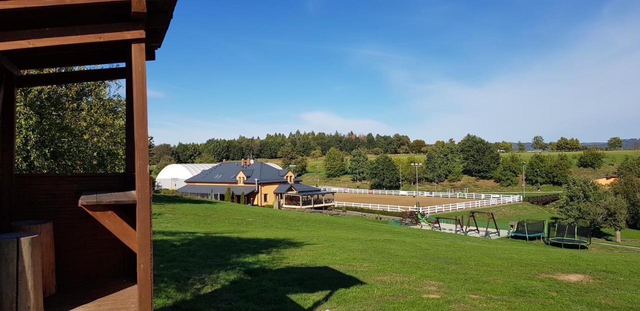 Hotel Horse Riding - Jezdecký Areál Tršice Exteriér fotografie