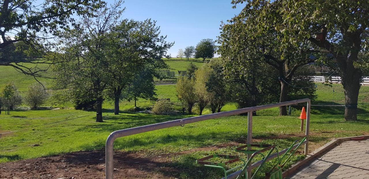 Hotel Horse Riding - Jezdecký Areál Tršice Exteriér fotografie